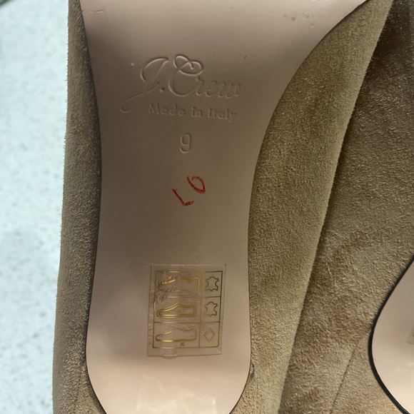 J. Crew Tan Heels with Tortoise Accent - Picture 5 of 9